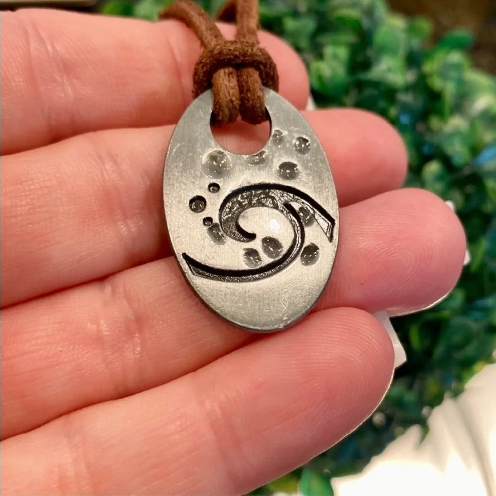 Ocean Wave Pendant Adjustable Length Leather Necklace Brand New